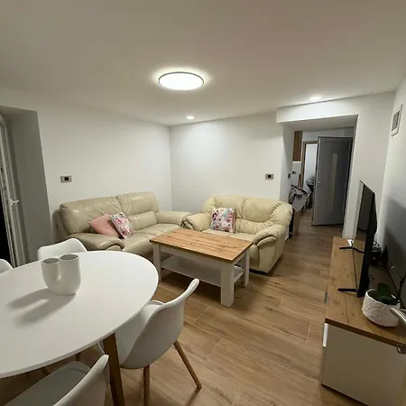 Apartament Appartments Risto's